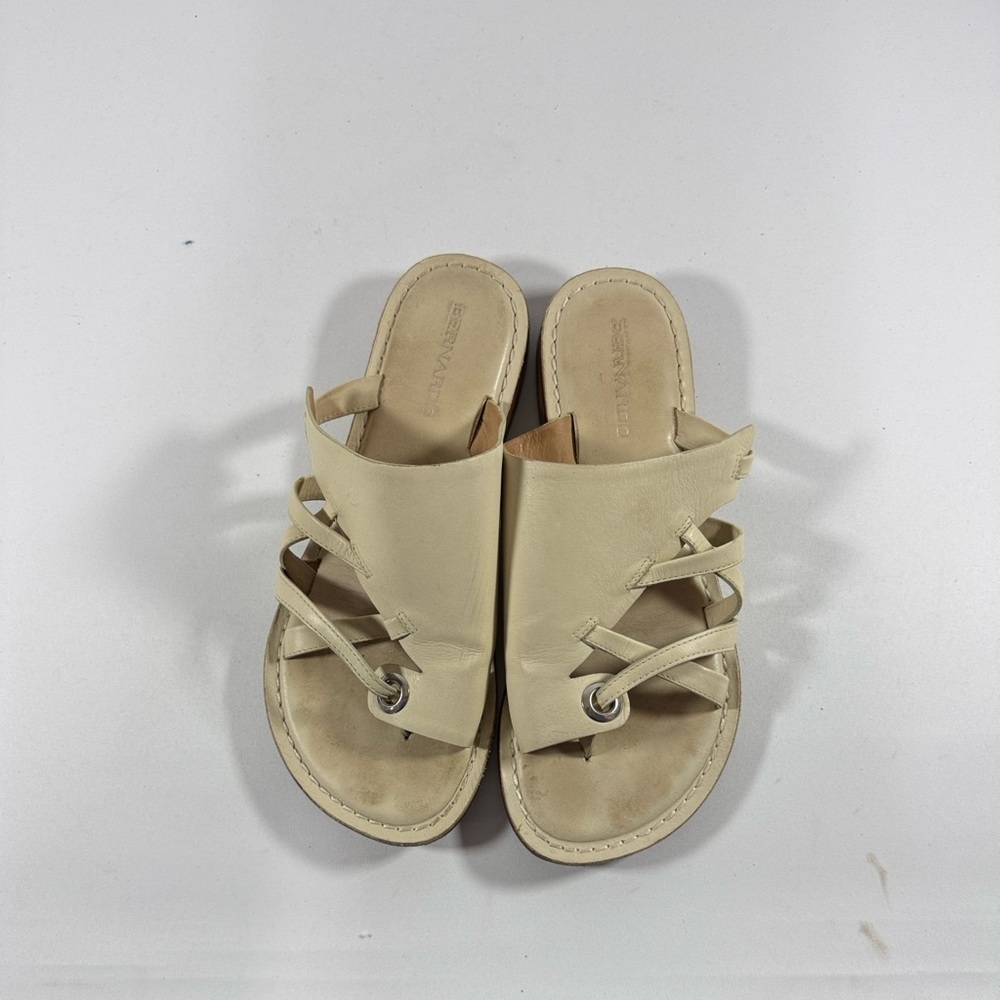 Bernardo Women’s Cream Size 9 Slide Sandals - Picture 6 of 7